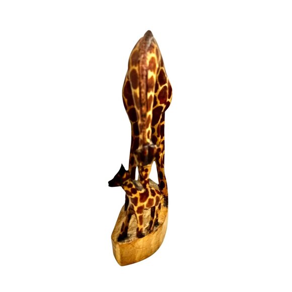 Hand-Carved Wooden Giraffe Figurine Set - Picture 10 of 16